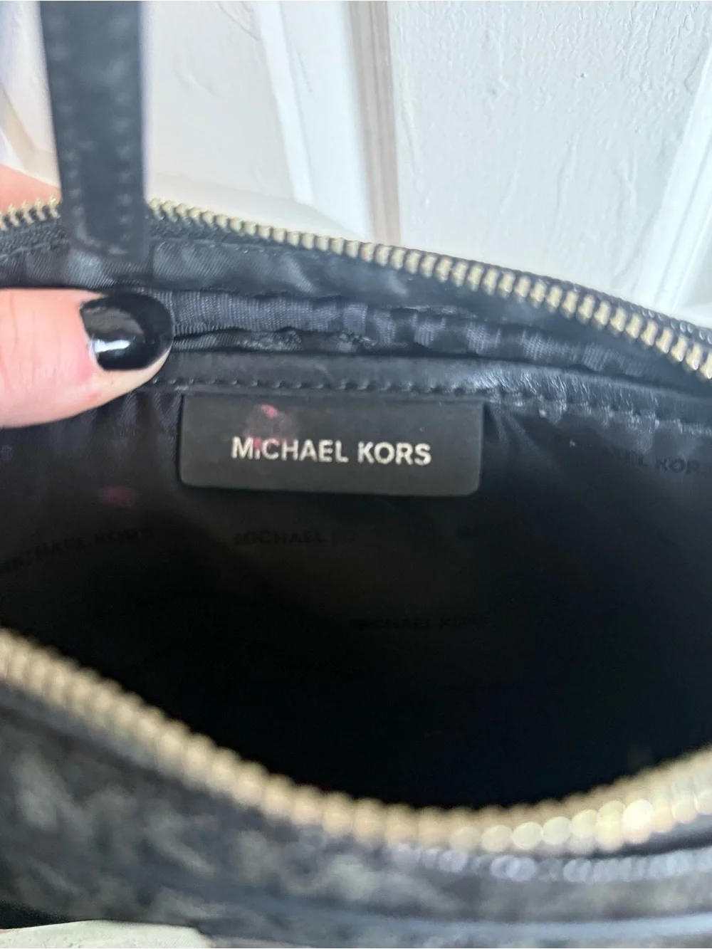 Michael Kors Jet Set Large Monogram Crossbody Bag (As-Is / Repair)